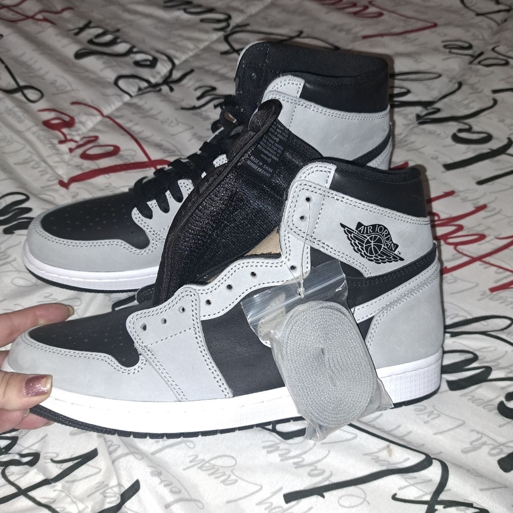 MEN'S AIR JORDAN 1 RETRO HIGH OG - Picture 4 of 8